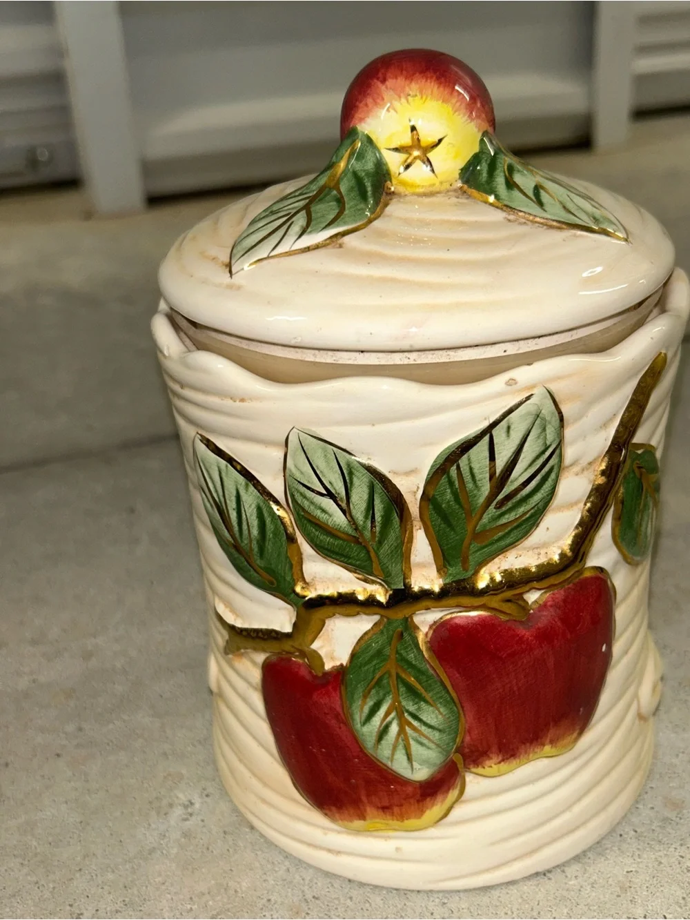 Vintage Franciscan Majolica Apple Ceramic Cookie Jar Cannister 3D
